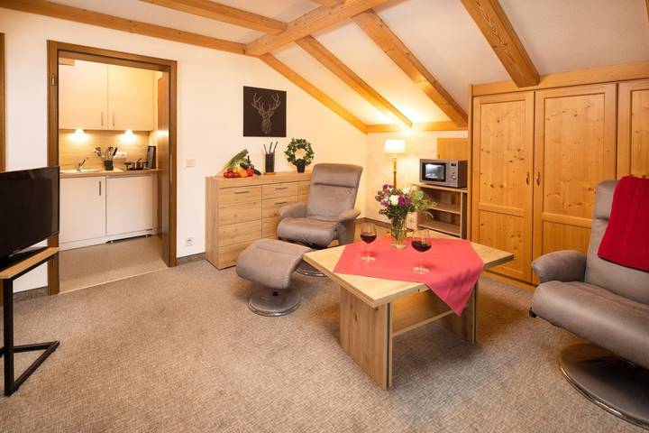 Ferienwohnung für 2 Personen, mit Balkon und Garten in Oberstdorf