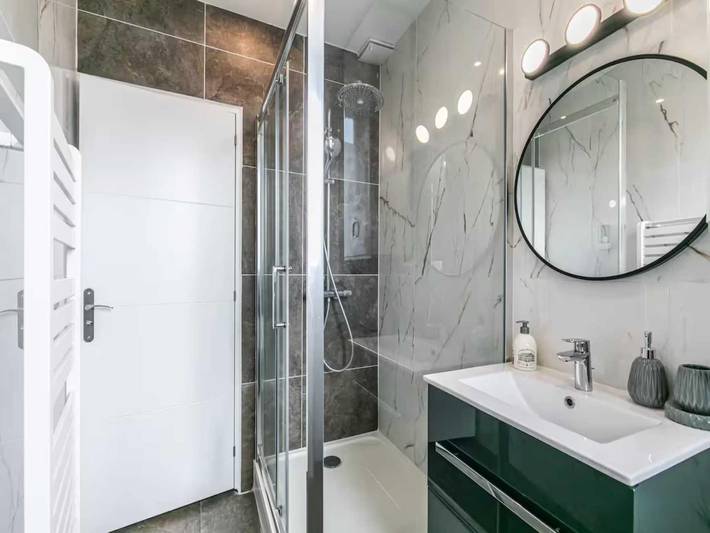 Apartamento entero, Apartamento encantador - 2 habitaciones/6 personas - Montreuil, cerca de París in Montreuil, Sena-Saint Denis