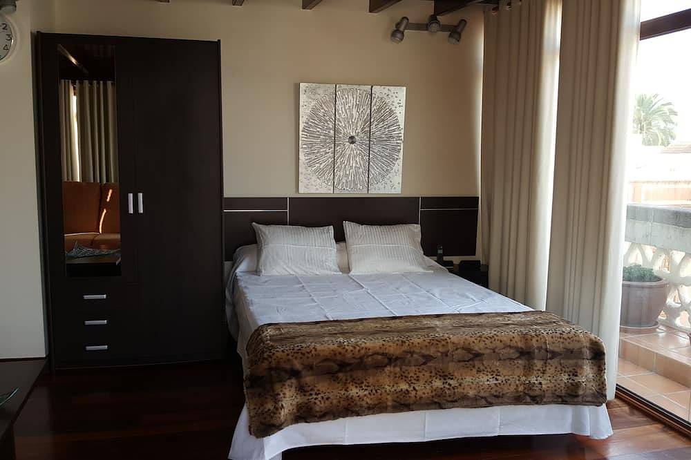 Luxury Loft in Gran Canaria. Jacuzzi and Free Wifi. in El Palmeral (Canary Islands), Santa Brígida