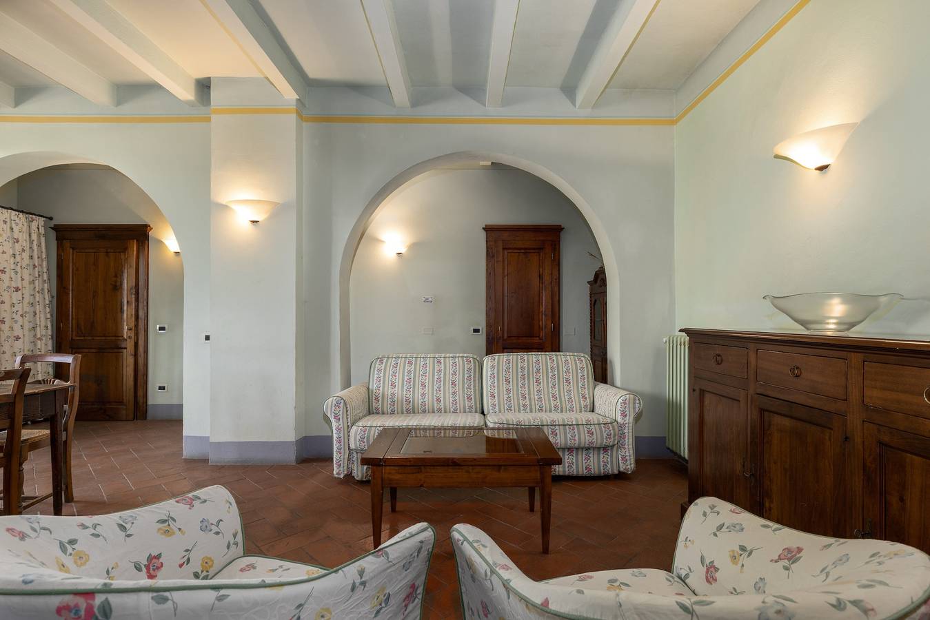 Villa Il Frantoio mit gemeinschaftlich genutztem Pool, privater Terrasse und Wlan in Montespertoli, Florenz Provinz