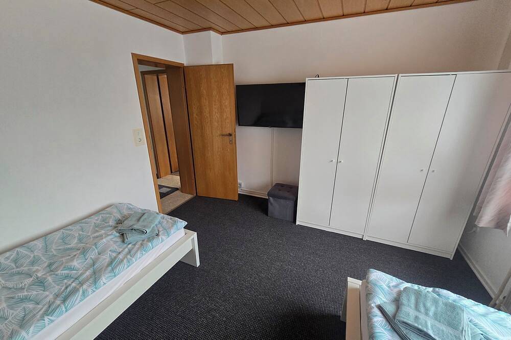 Ferienhaus Lautertal-Lodge mit eigenem Pool/Whirlpool bis 10 Personen in Pfälzer Bergland