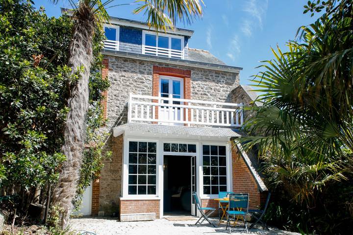 Location de vacances pour 4 personnes, avec Terrasse à Dinard