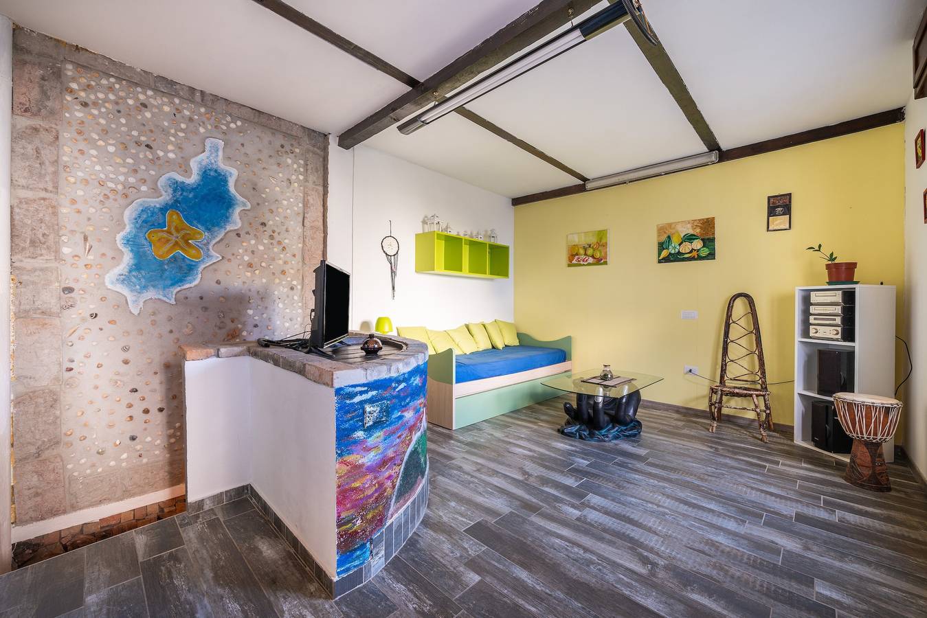 Appartamento intero, Appartamento 'Gio's Gio's House' con Aria Condizionata in Monserrato, Campidano