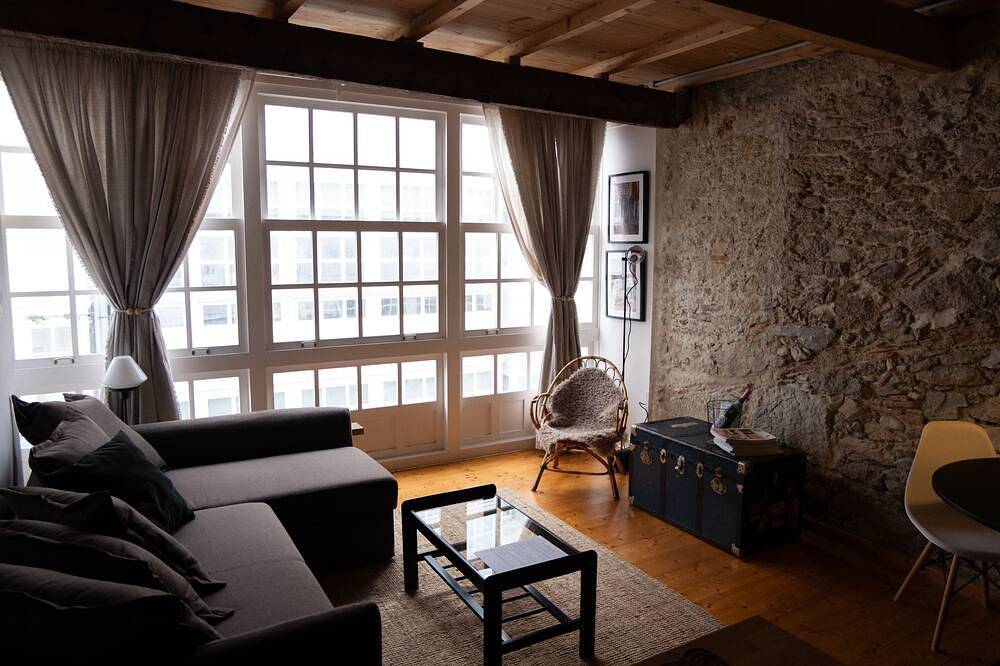 Entire apartment, Cosy Flat, Heart of the City in La Coruña, Galician Coast