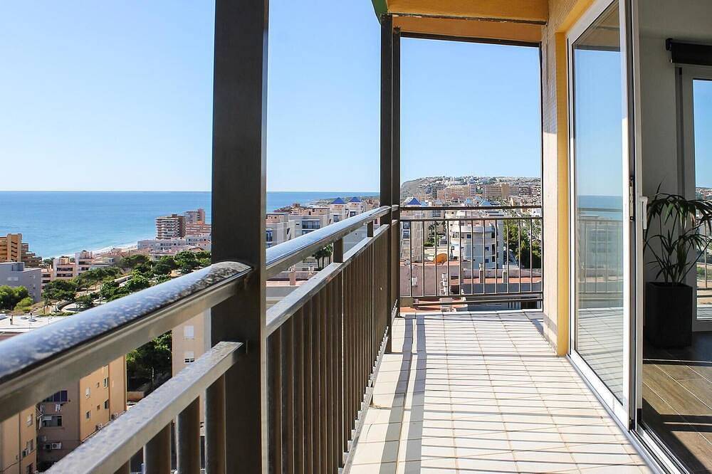 Entire apartment, Gorgeous apartment in Elche with house sea view in Los Arenales del Sol, Elche
