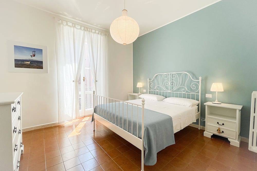 Blue House, Beautiful and Comfortable House 2 steps from the sea. in Grottammare, Région de Grottammare