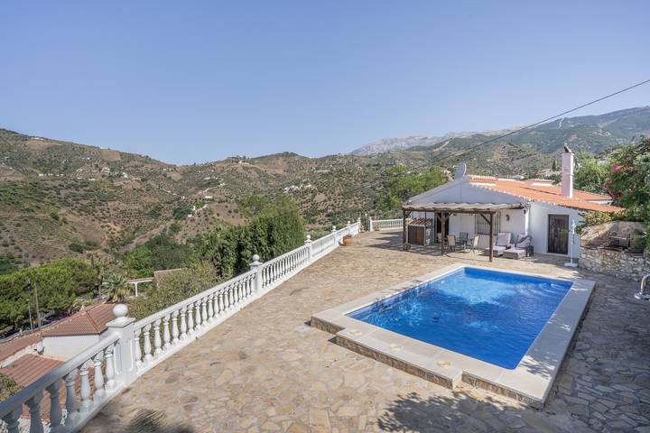 Ferienhaus für 4 Personen, mit Garten