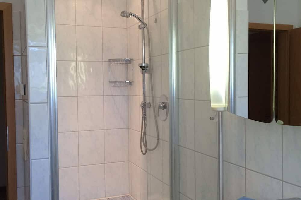 Ganze Wohnung, Nahe Berlin, 1 Zimmer-Apartment, max. 3 Personen + Kind/Baby, 400m vom See in Rangsdorf, Teltow-Fläming