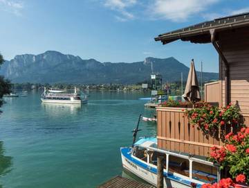 Ferienwohnung für 2 Personen, mit Ausblick und Seeblick sowie Garten, kinderfreundlich am Mondsee