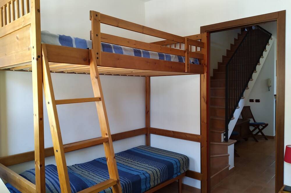 Helles Haus in der Nähe des Sees in Verbania, Comune di Verbania