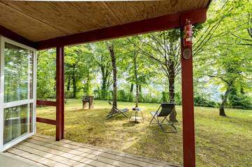 Ferienpark für 5 Personen, mit Kinderpool und Pool sowie Garten, mit Haustier in Südfrankreich