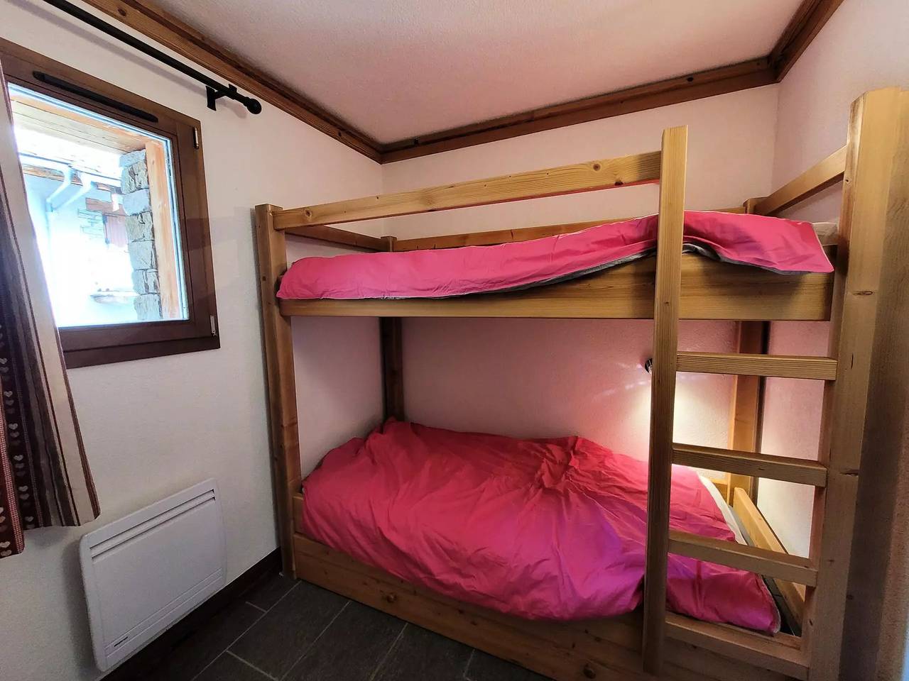 Ganze Wohnung, Ferienwohnung 3 Zimmer - 6 Personen in Bonneval-sur-Arc, Region Saint-Jean-de-Maurienne