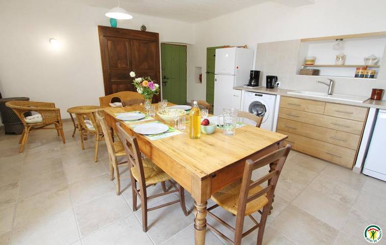 Gîte pour 4 personnes, avec jardin