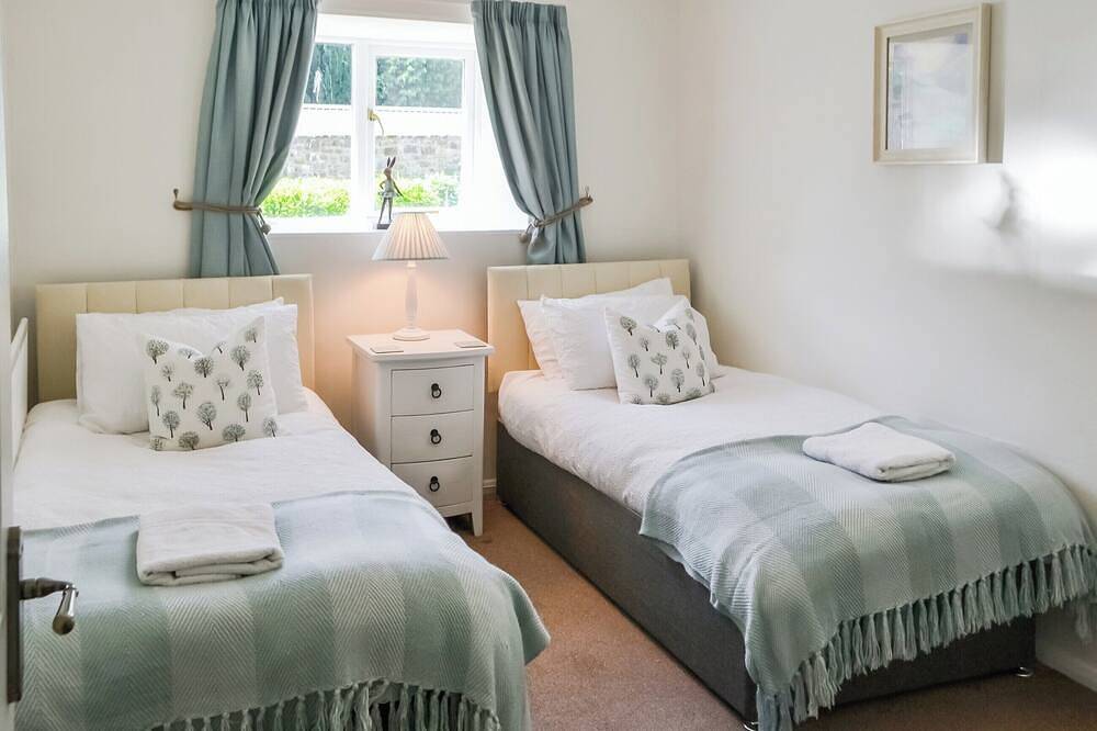 2 bedroom accommodation in Rothbury in Rothbury, Northumberland National Park