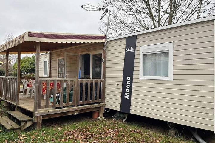 Maison de vacances pour 6 personnes, avec piscine ainsi que jardin et terrasse à Onzain