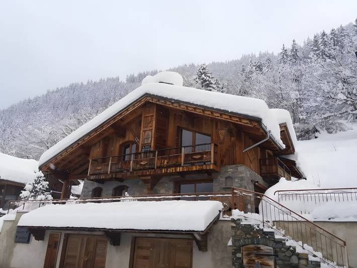 Entire apartment, Apartment 'Appartement 1' with Mountain View, Private Terrace and Wi-Fi in Champagny-en-Vanoise, Massif de la Vanoise