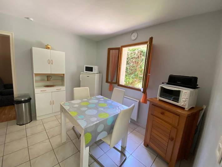 Location de vacances pour 2 personnes, avec jardin, animaux acceptés à Saint-Julien-de-Lampon - 3