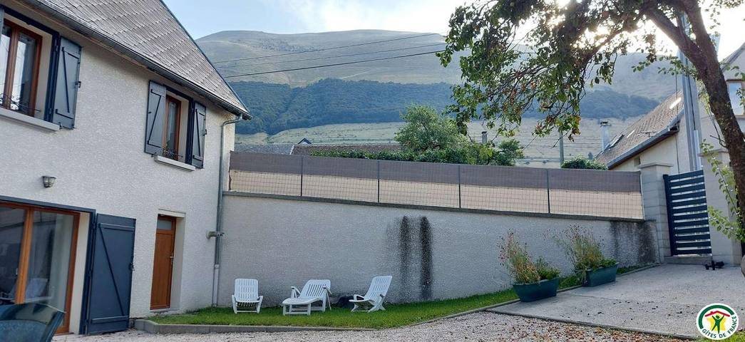 Gîte pour 7 personnes, avec terrasse et jardin dans Grand lac de Laffrey - 2