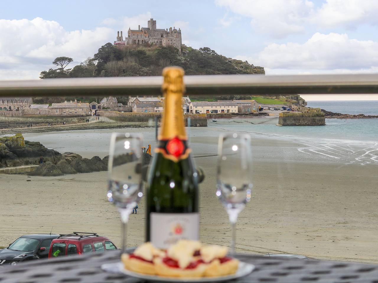 Entire studio, Mount View in Marazion, Cornwall