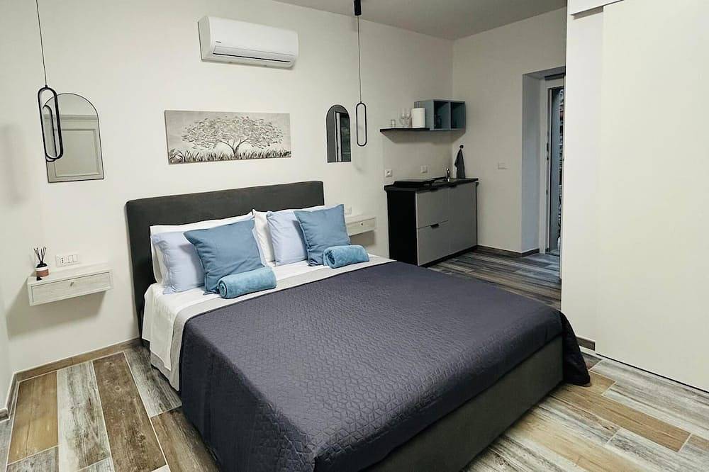 Welchome Vitorchiano double room with balcony in Vitorchiano, Provincie Viterbo