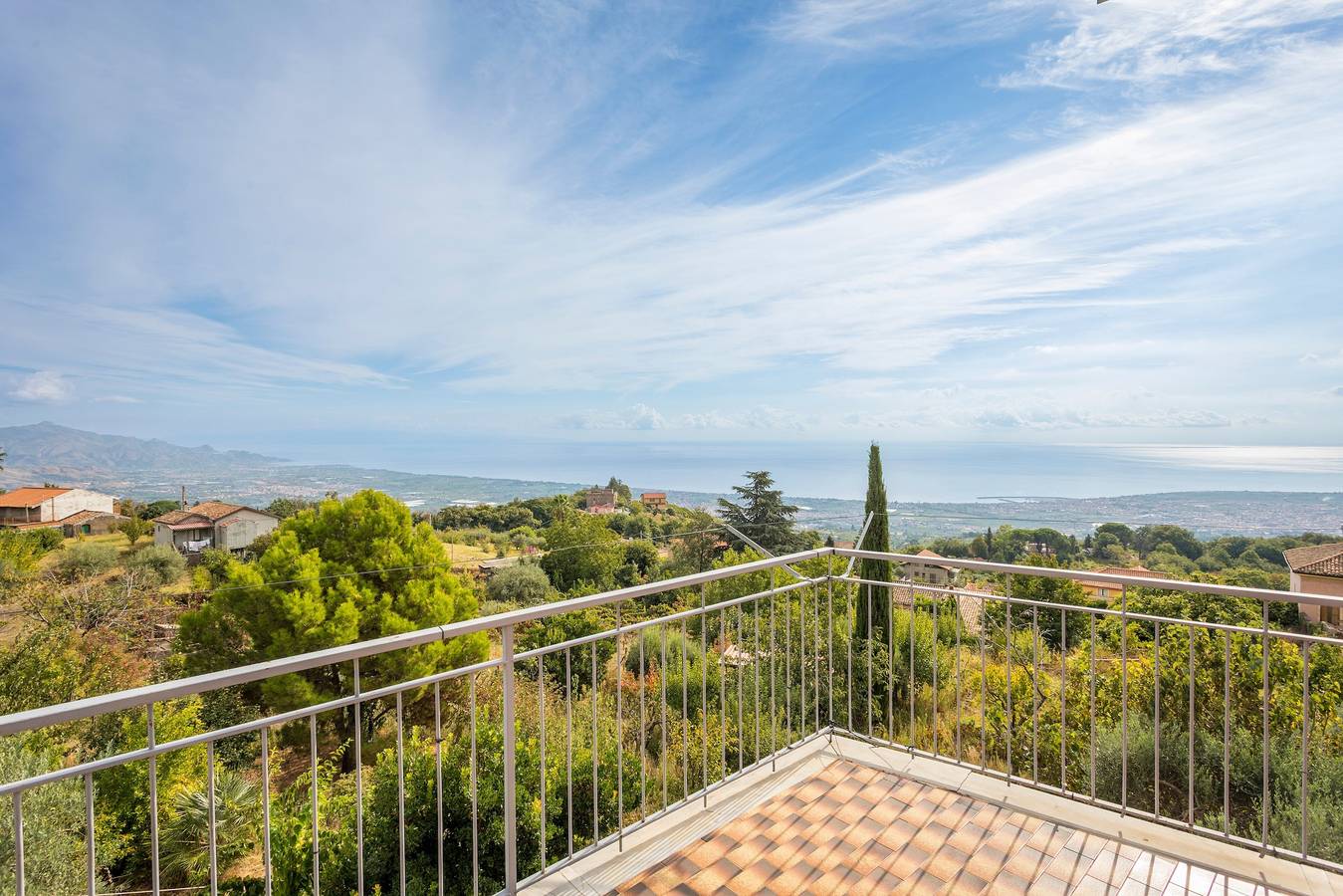 Appartamento intero, Appartamento 'Vecchio Forno - Puntalazzo' con Vista Mare, Wi-Fi e Aria Condizionata in Puntalazzo, Etna