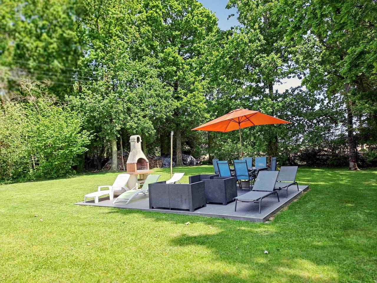 Casa espaciosa y acogedora en Saint-Alban con jardín in Saint-Alban, Côtes-d'Armor