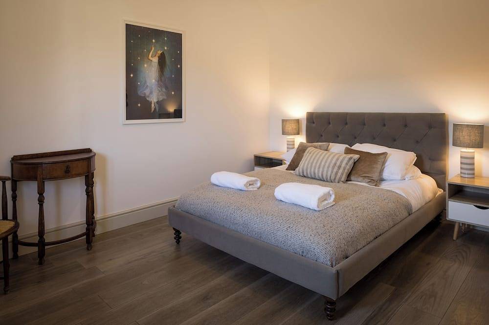 Stylish cottage, courtyard views, countryside location, 20 mins to Cambridge in Croydon (Cambridgeshire), Cambridgeshire