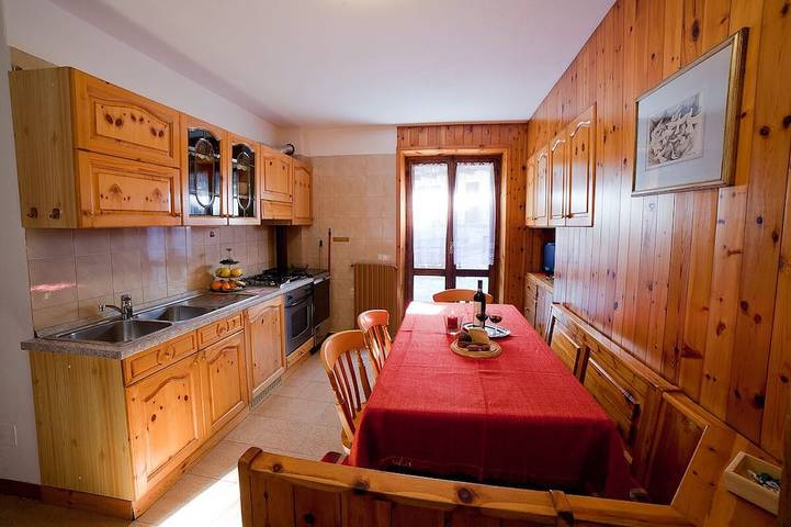 Chalet für 5 Personen, mit Garten und Balkon - 1