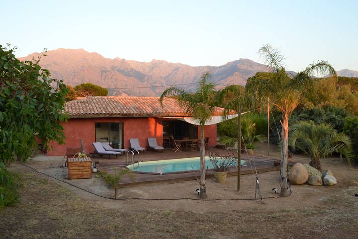 Gîte pour 4 personnes, avec jardin ainsi que piscine et terrasse à Montegrosso - 4