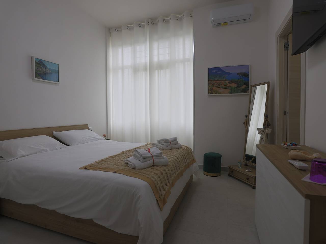 Ravello Room - Barbyb B&B in Salerno, Tyrrhenische Küste Kampanien