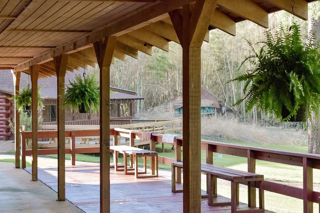 #3 Uncertain Oasis-Uncertain Lodge and Inn in Texas