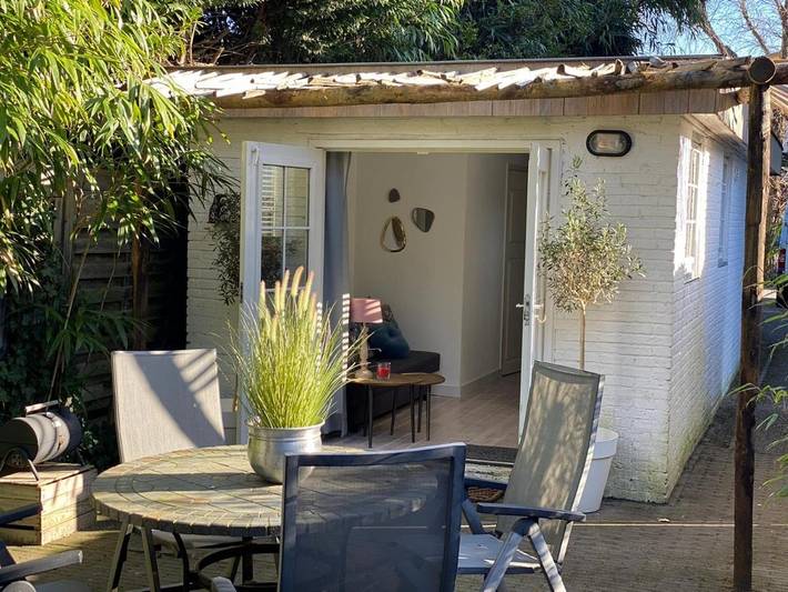 Vakantieappartement voor 2 personen, with Terras and Tuin as well as Uitzicht in Bergen (Noord-Holland)
