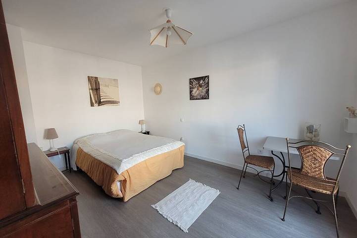 Appartement entier, Superbe T4  80m2 - Terrasse 40m2 - 4/6pers -  tout équipé et linges inclus in Vannes, Côte des Mégalithes