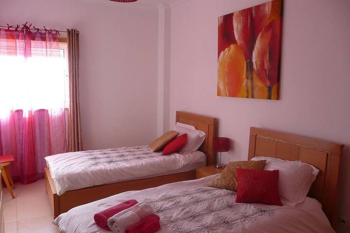 Ganze Wohnung, Appart 100m², Meerblick, Parkplatz, Komfort, Strand. in Moncarapacho e Fuseta, Parque Natural da Ria Formosa