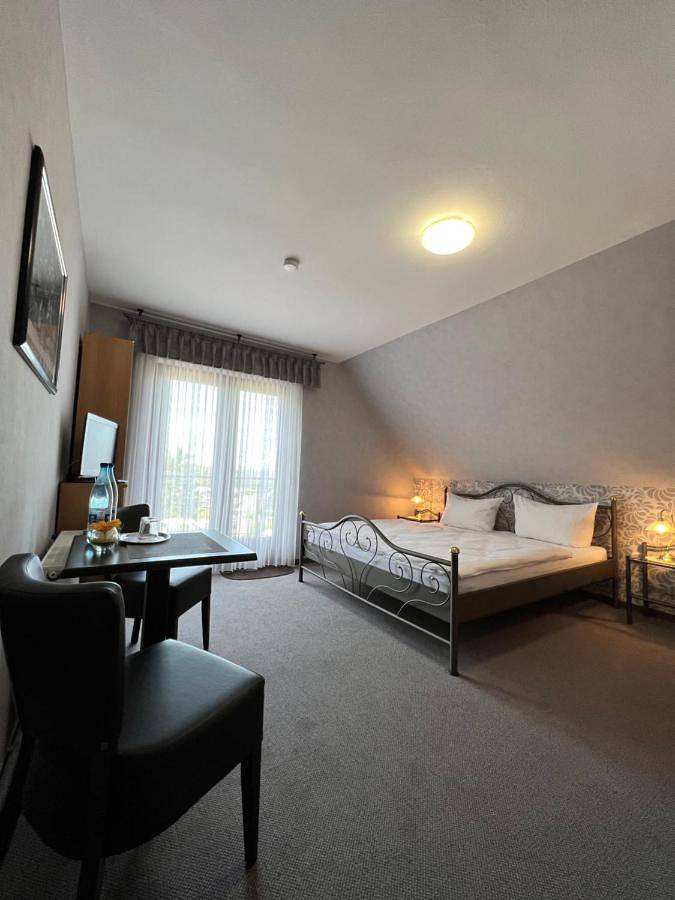 Gîte pour 2 personnes, avec jardin à Nürburg - 2