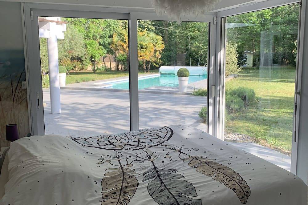 Villa D'architecte Avec Piscine Entre Bordeaux et L'océan in Cestas, Región de Burdeos