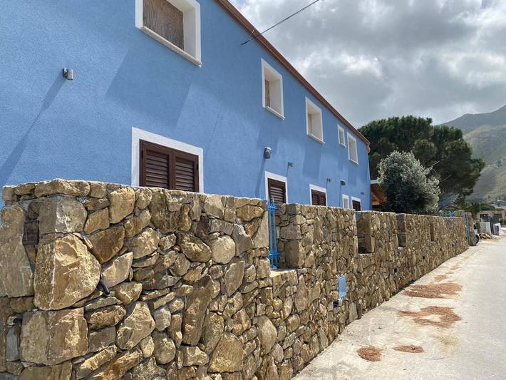 Chambre d’hôte pour 14 personnes, avec Terrasse ainsi que Jardin et Piscine à Castellammare del Golfo