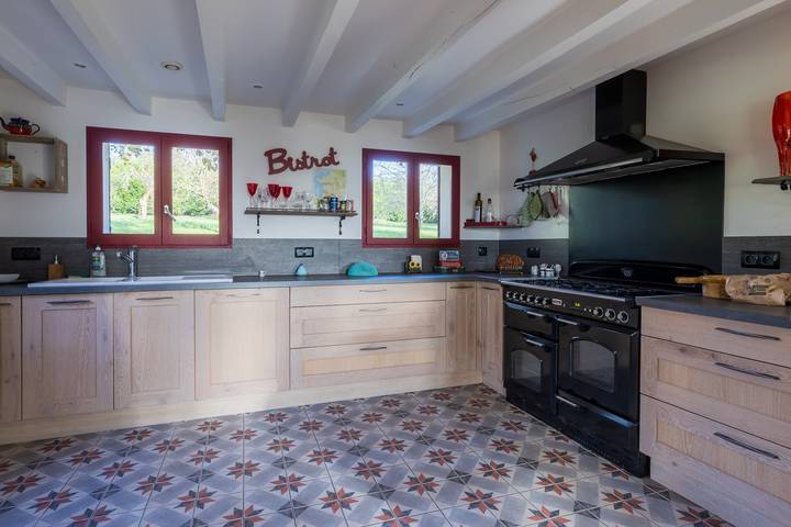 Ferienhaus für 7 Personen mit Garten in Charny-Orée-de-Puisaye, Auxerre und Umgebung