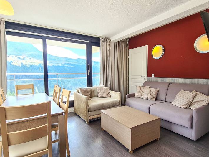 Gîte pour 8 personnes, avec Terrasse ainsi que Piscine et Sauna dans Flaine