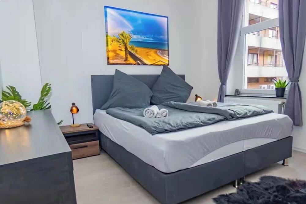 Entire apartment, Apartment Everest Modern city apartment in the heart of Neuss in Neuss, Rhein-Kreis Neuss