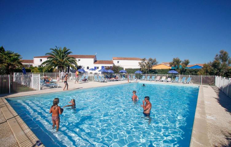 Apartamento de vacaciones para 6 personas, con jardín y piscina, Familias con niños - 1