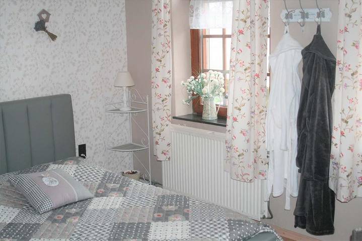 Location de vacances pour 2 personnes, avec jardin ainsi que terrasse et vue à Verviers - 3