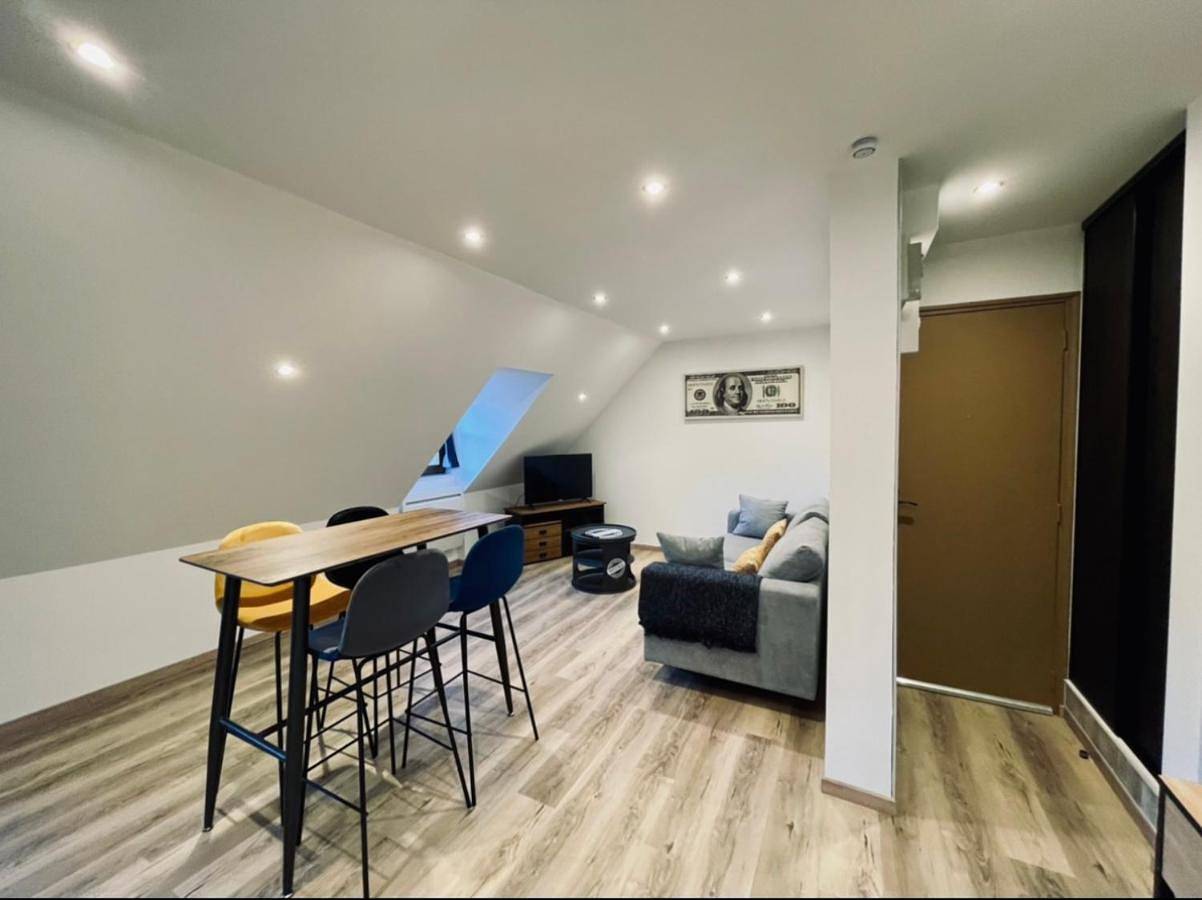 Appartement entier, One-Bedroom Apartment in Mende, Parc national des Cévennes
