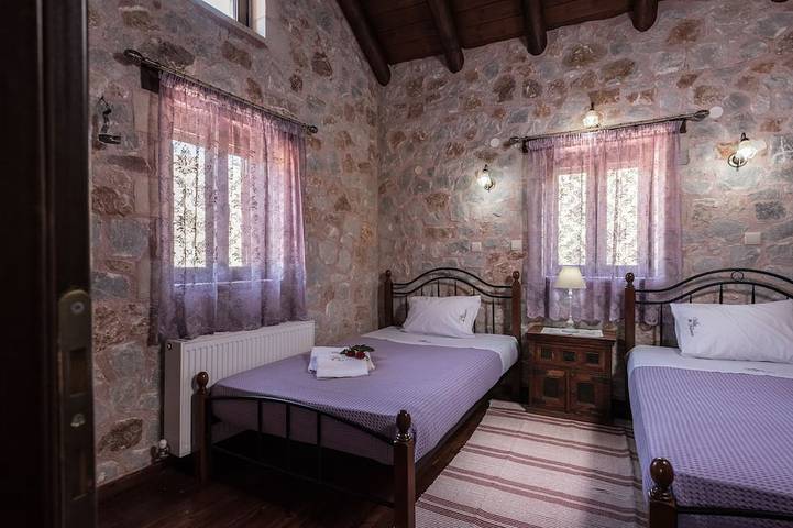 Villa Fabrica  traditional house in Thimia, Chania region