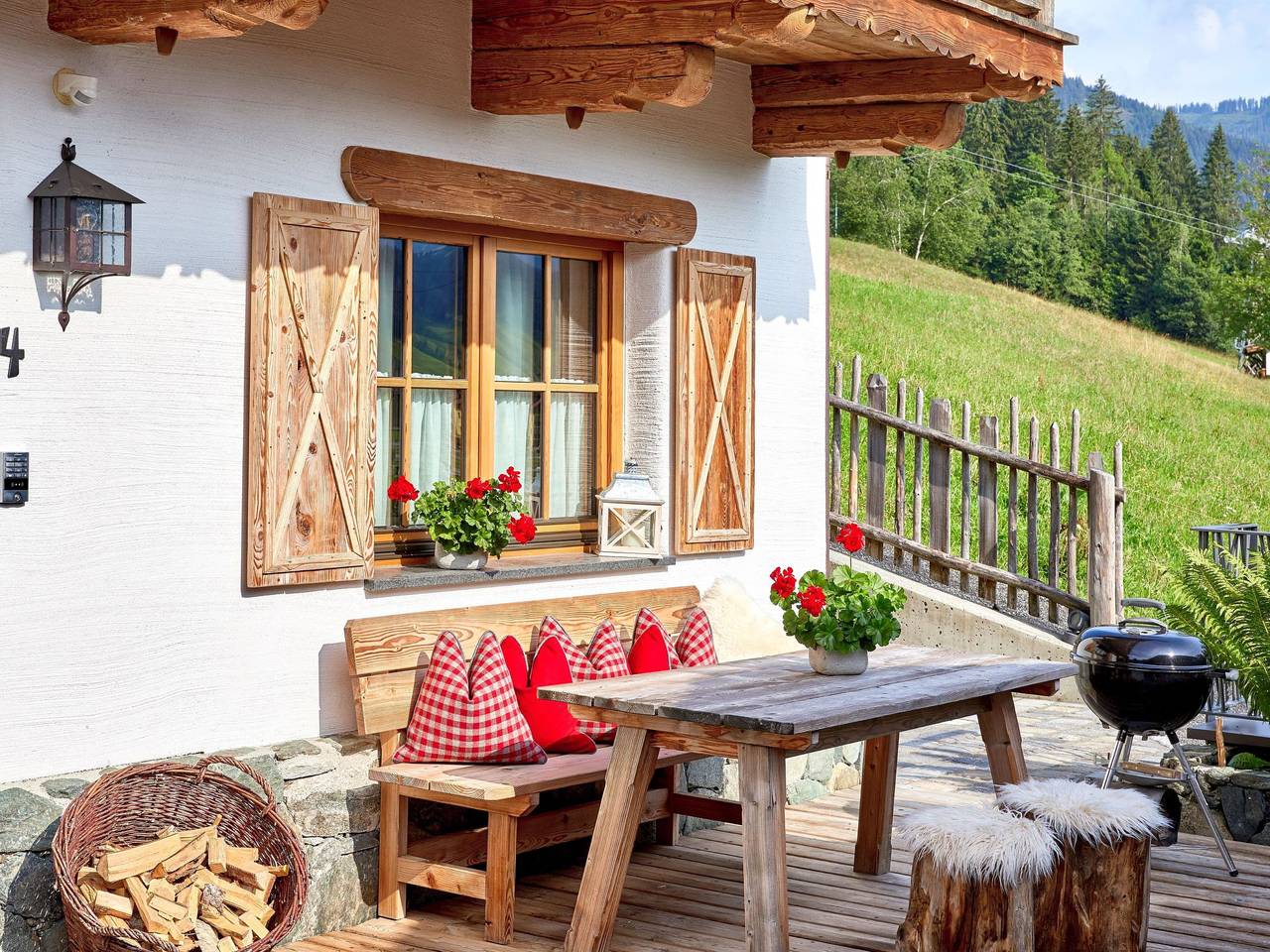 Chalet Promi-Alm in Flachau in Flachau, Ski Amadé