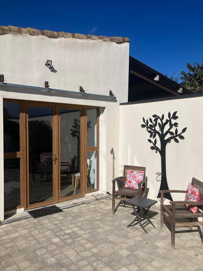 Chambre d’hôte pour 2 personnes, avec jardin et piscine à Marsillargues - 2