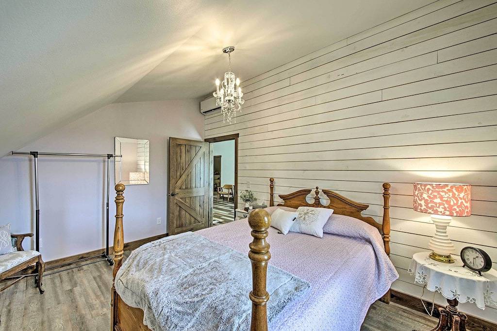 'Eagle Crest Lodge' - Large Group Getaway! in Hoosier National Forest