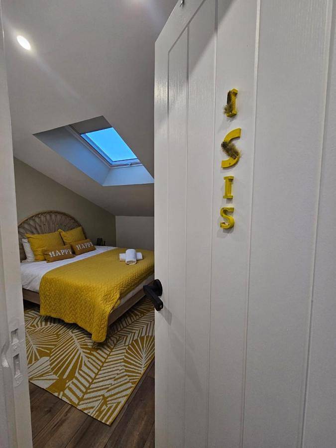 Gîte pour 2 personnes, avec terrasse à Sainte-Geneviève-des-Bois - 2