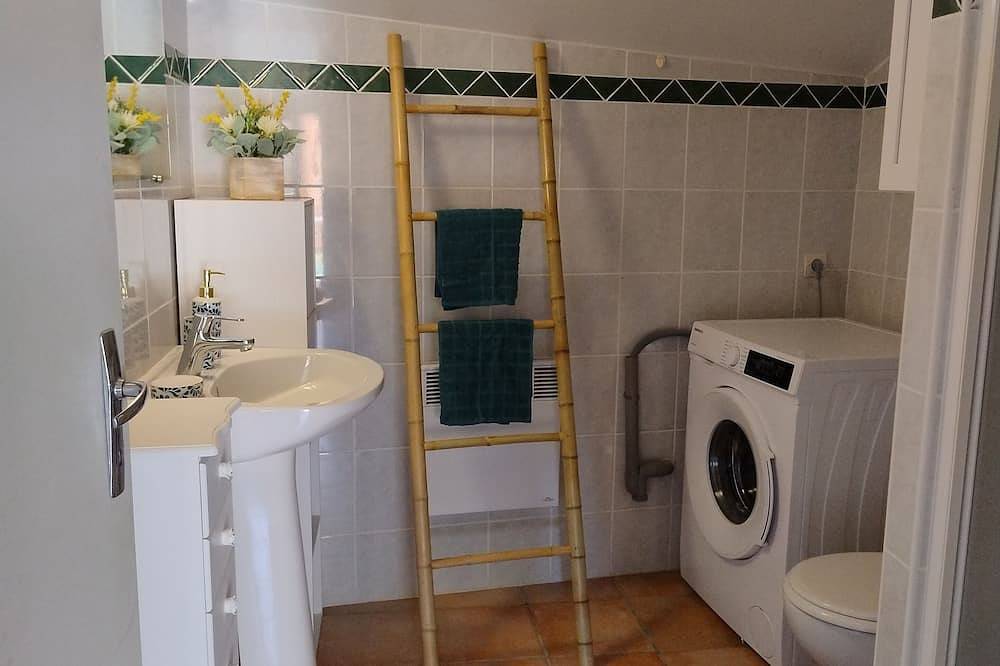 Gîte en pierre avec Spa \"Lou Caladou\". in Vallon-Pont-d'Arc, Ardèche