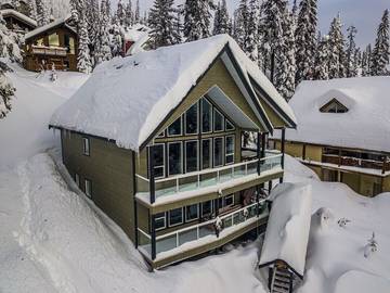 Chalet for 8 Guests in Big White, Kootenay Boundary, Picture 4